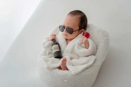 朝阳宝宝多大能喝纯牛奶 朝阳宝宝多大能喝纯牛奶