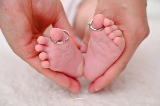 朝阳宝宝有痱子怎么办 朝阳宝宝有痱子怎么办